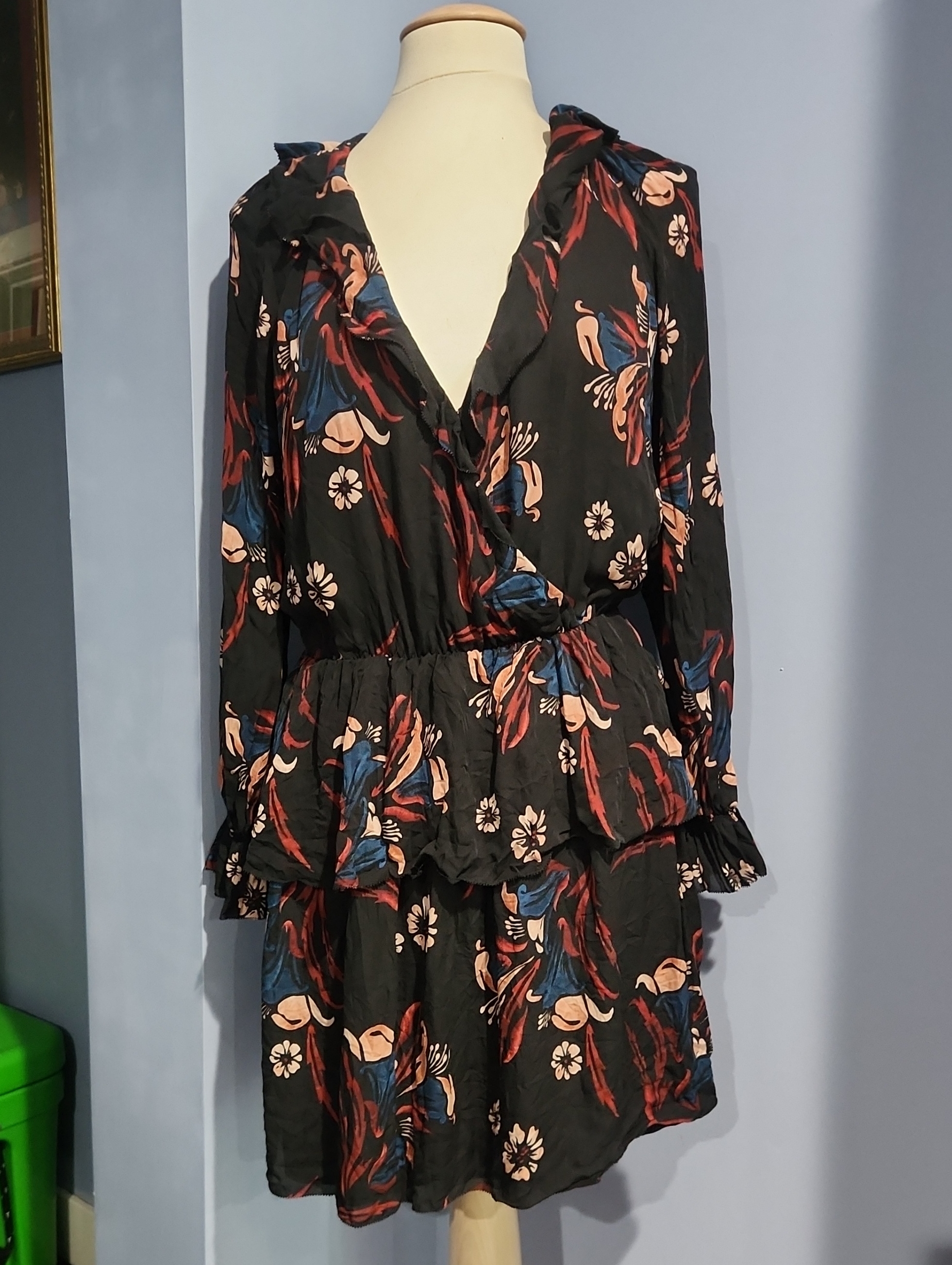 Joie Silk Floral Pattern Dress Size Medium